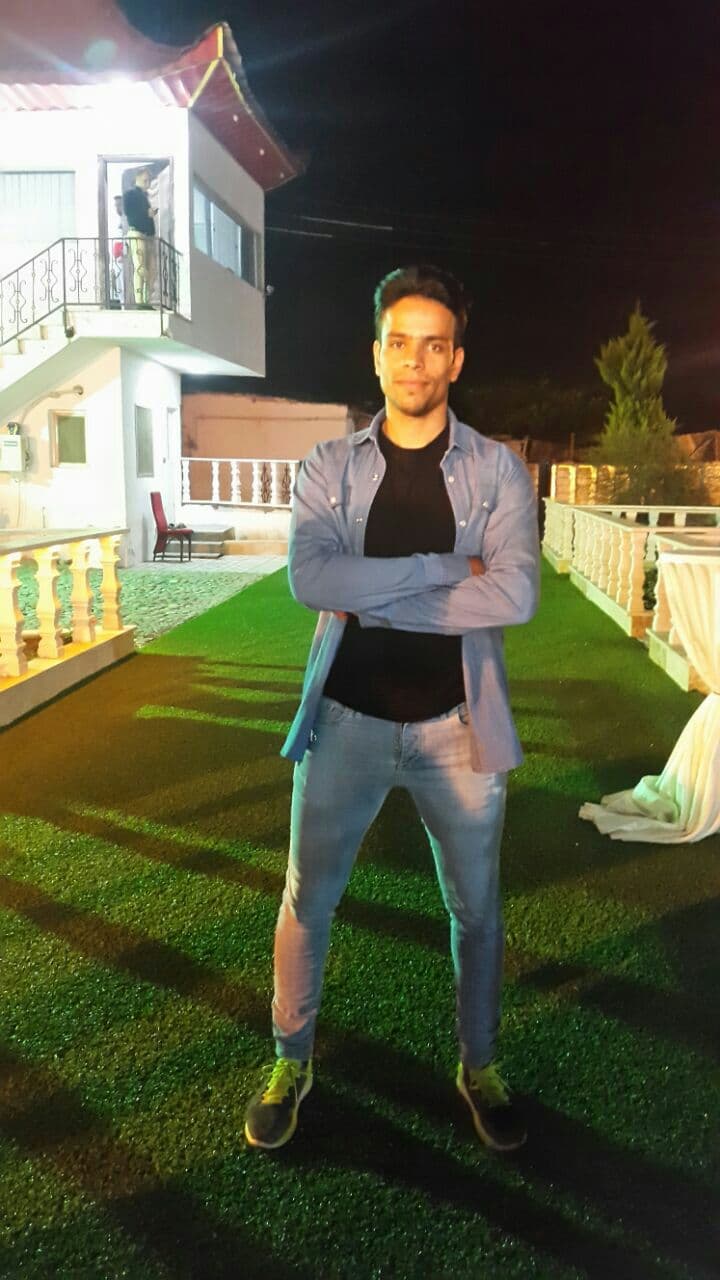 رکورددار روپایی جهان حسن ولی پور